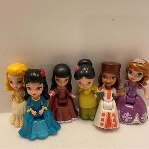 6 Disney Princesses Dolls